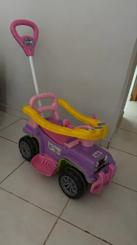 Carrinho Passeio Jip Jip Câmbio Buzina Som Infantil Maral Cor Menina