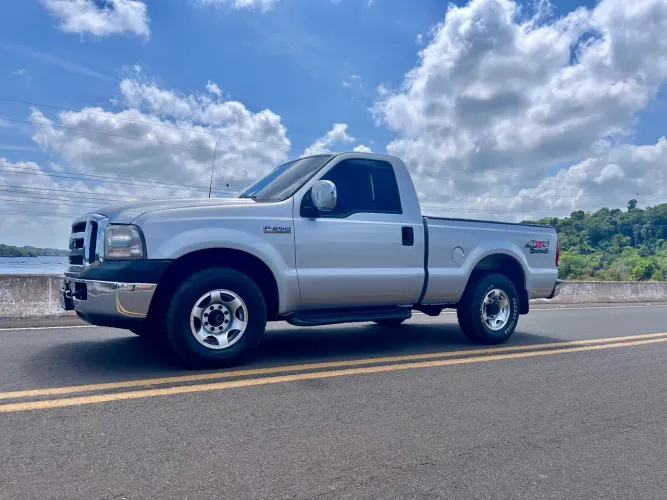 Ford F-250 XLT 4.2 TB Diesel 2003