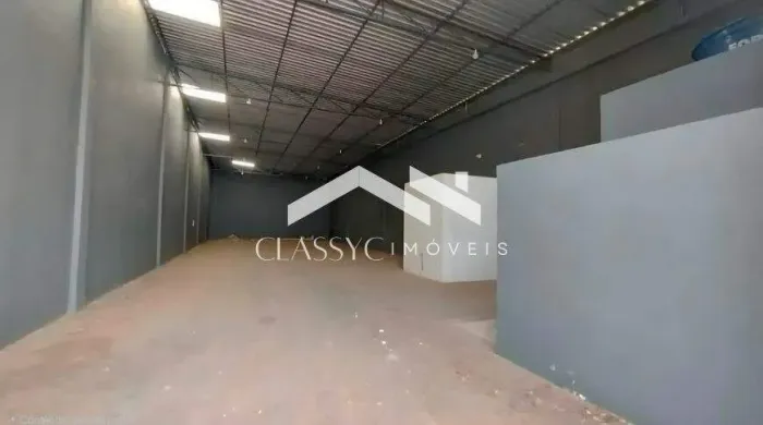 Galpão -Imóvel Comercial em Uberlândia (Bairro)  441 m² de Área Total, 388 m² Úteis, 3 Vag