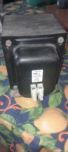 Transformador 5000 vá.