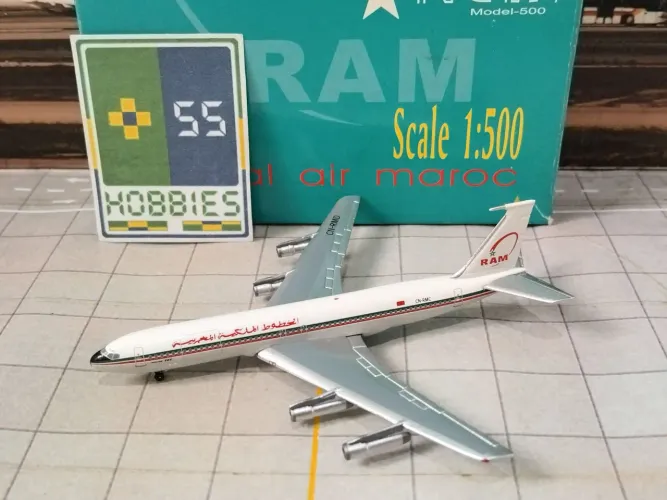 Miniatura Avião Netmodels 1/500 Royal Air Maroc Boeing 707-300