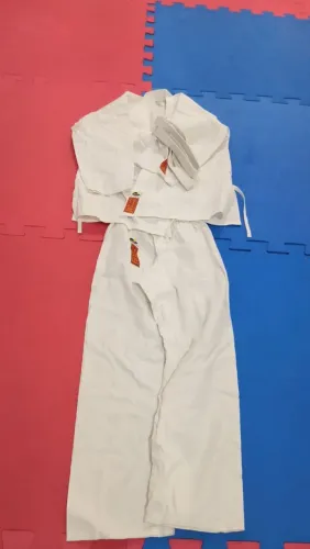 Kimono karatê - falar apenas se realmente quiser comprar