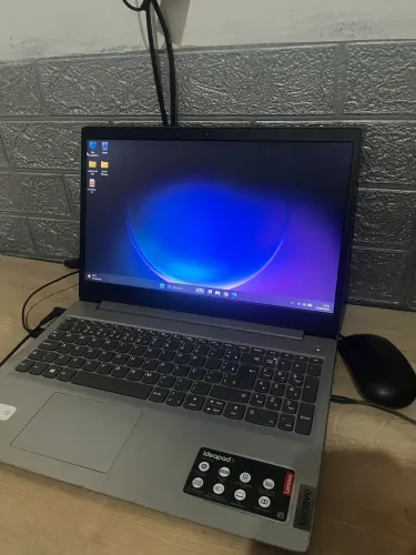 Vendo notebook Lenovo ideapad 3i