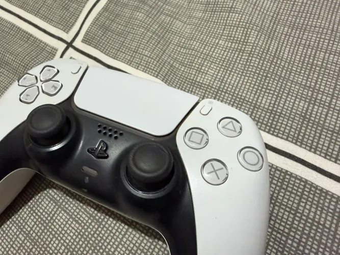 Controle do PlayStation 5 não liga