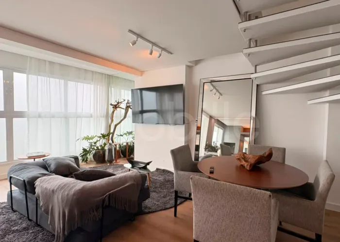 Apartamento Duplex no Edificio Riviera Concept na Praia Brava