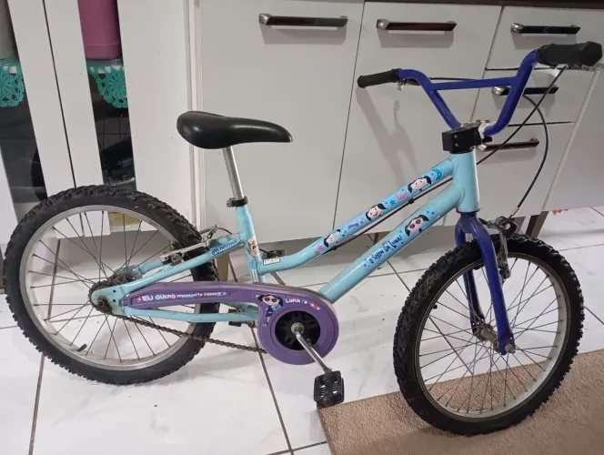 Bicicleta infantil usada