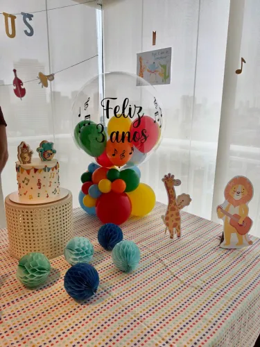 DOAÇÃO - arranjo de balão para aniversário infantil de 3 anos