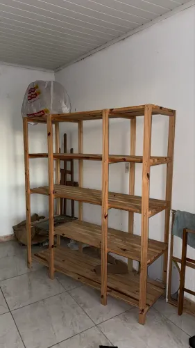 Closet de madeira