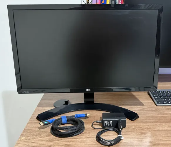 Monitor LG 21,5 polegadas IPS LED FULL HD