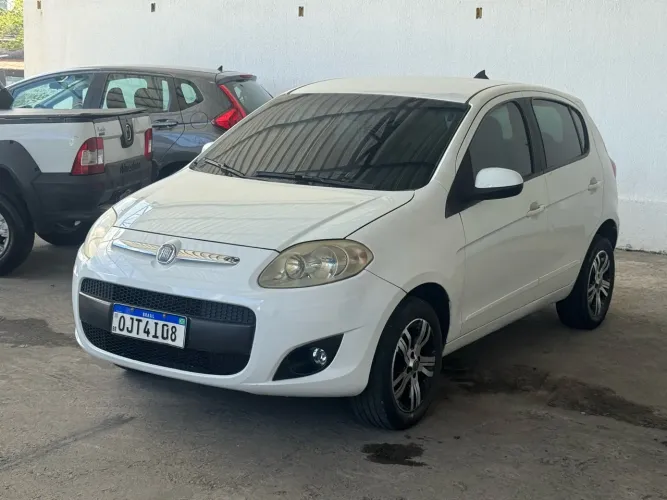 Fiat Palio Attractive 1.0 EVO Fire Flex 8V 5P 2013