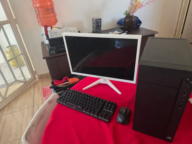 Computador Completo Intel Core i3 + SSD + Monitor + Teclado Mecânico - Pronto para Uso