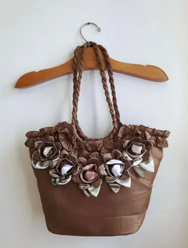 Bolsa Langak