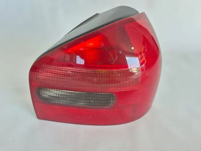 Lanterna Direita Audi A3 1996 1997 1998 1999  Original 
