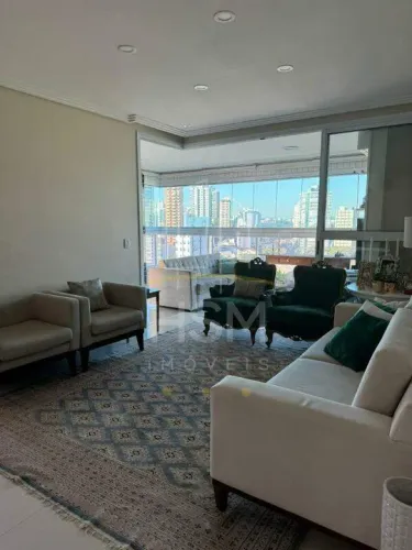 Lindo apartamento à venda - Edifício Vilma Malheiro