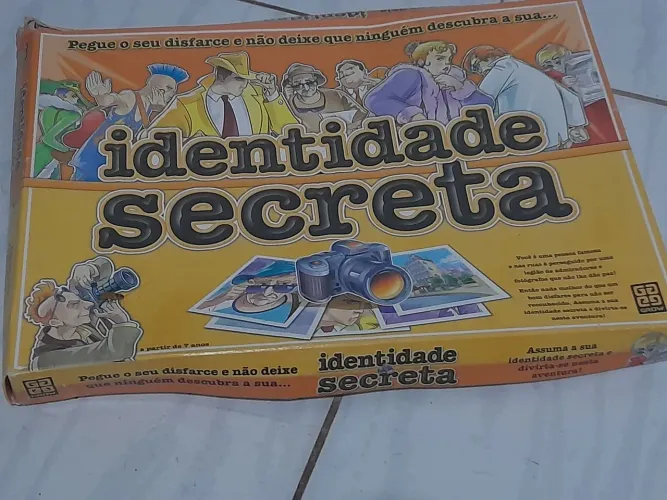 Brinquedo Identidade Secreta