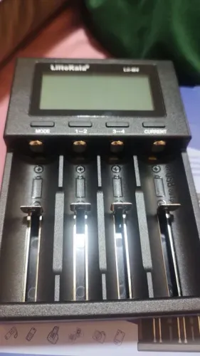 Carregador litokalla m4, o último slot não esta funcionando