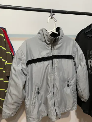 Jaqueta preta dupla face