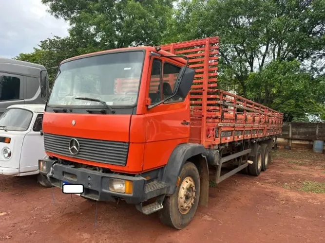 MB 1218  6x2   ano 1997 c/Carroceria