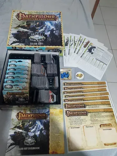 Pathfinder Adventure Card Game: Skull & Shackles Base Set+ 6 expansões+ BRINDES