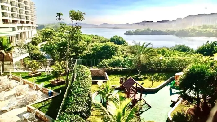 Imóvel para venda possui 140 metros quadrados com 3 quartos em Barra da Tijuca - Rio de Ja