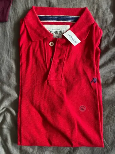 Polo Aeropostale Vermelha - Tamanho XL