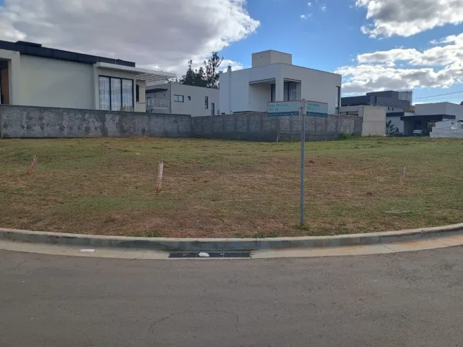Condominio villagio toscana, terreno de 501mt2.  * junior