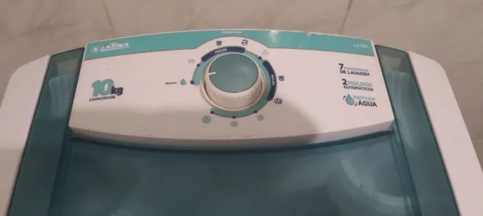 Tanquinho de Lavar Roupa Latina 10kg