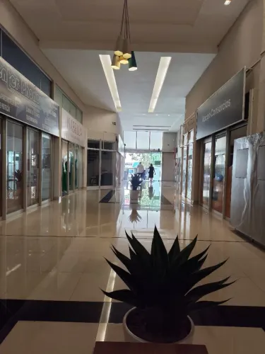 ALUGO SALA COMERCIAL CENTRO EM CASCAVEL PR