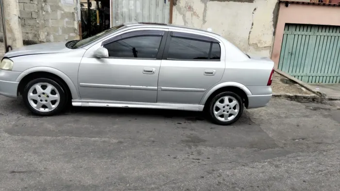vendo astra 2000 com teto solar