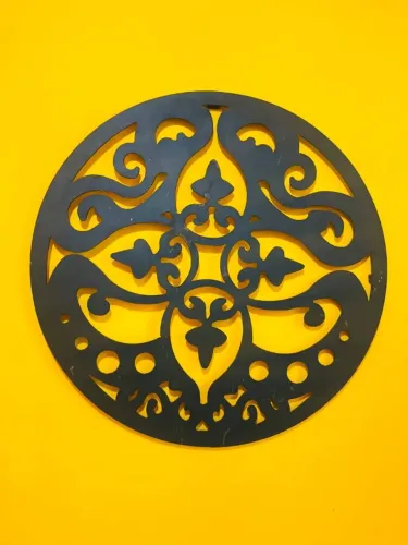 Mandala Decorativa Ferro 60cm