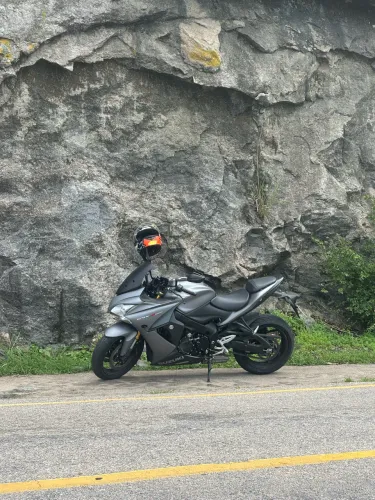 SUZUKI GSX F 1000