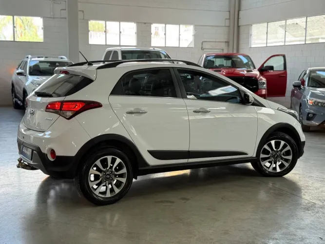 Hb20x 1.6 2018 pouco rodado