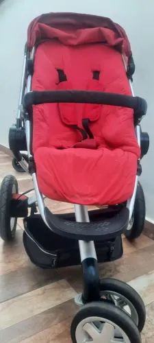 Carrinho quinny buz