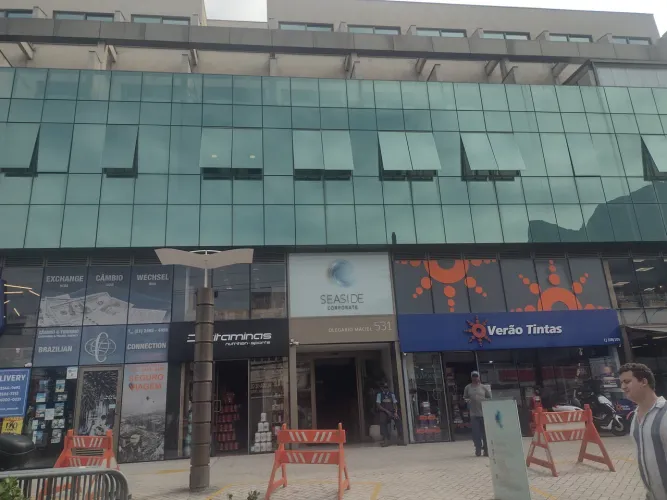 Sala comercial duplex , 50m2, OLEGARIO MACIEL,  garagem, segurança, piso granito, estacion