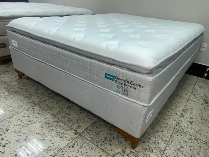 Colchão guarda-costa probel com a base casal