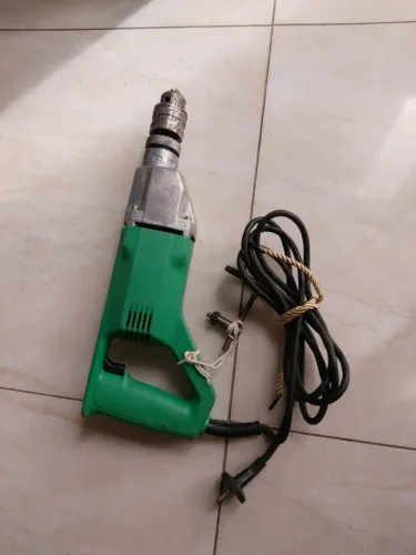 Martelete Profissional Hitachi 220 volts