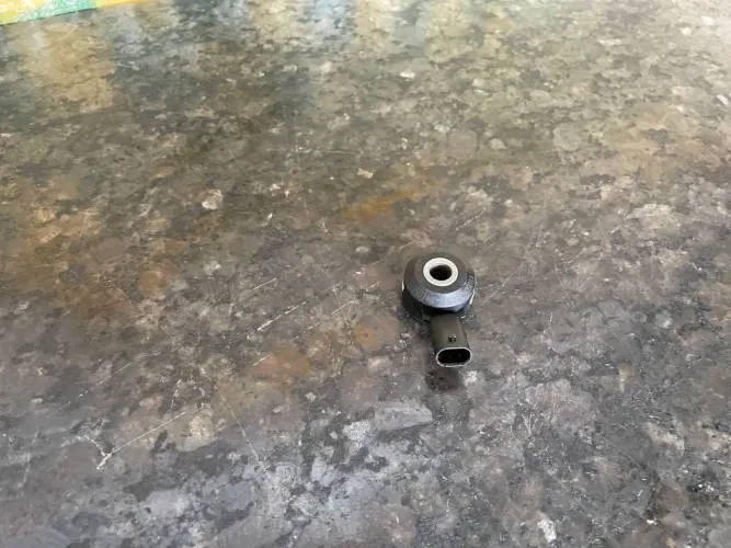 Sensor detonação Jeep renegade Compass Fiat toro fastback pulse t270 1.3 50050746