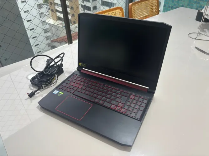 Notebook Gamer Acer Nitro 5 com Defeito