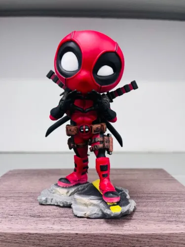 ESTÁTUA DEADPOOL - X-MEN - MINICO - IRON STUDIOS