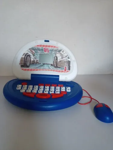 Laptop infantil speed Racer Candide 28 atividades educativas 