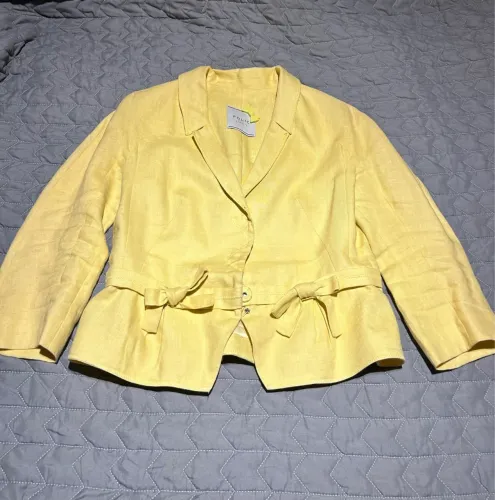 Blazer Feminino Amarelo Elegante