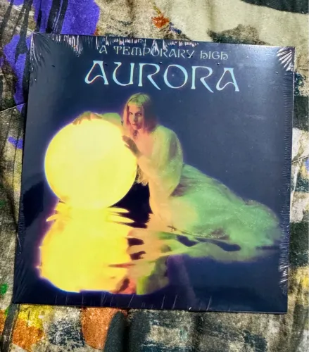 Lp compacto Aurora - Temporary High (vinil 7? lacrado, excelente)