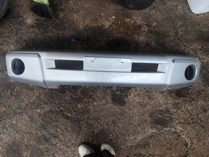 Parachoque dianteiro da Pajero Tr4 2000 a 2005/2006 - original 
