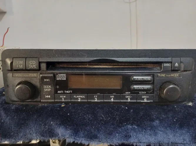 Lote 2 CD Player Clarion  Honda PH2349C