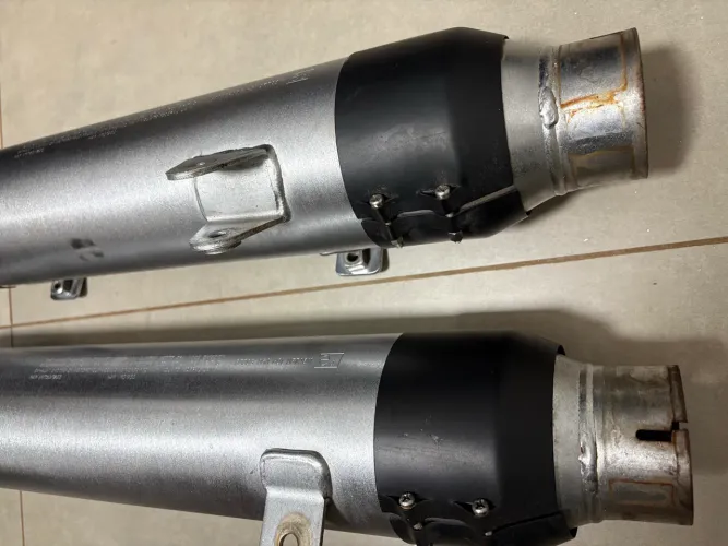 Escapamento original Harley Davidson Nightrod (V Rod)