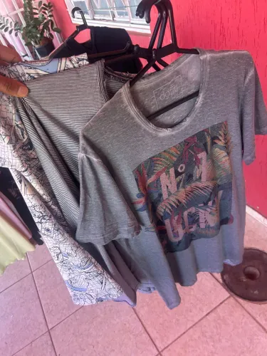 Camisetas diversas 
