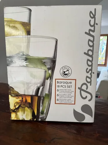 Jogo 18 copos temperados Baroque 235 ml