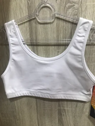 TOP JUST FIT