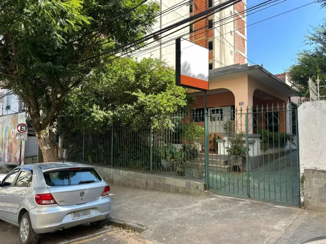 444 m² para construir no Alto dos Passos para venda