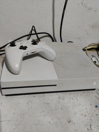 Xbox One S 1TB